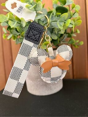 Minnie Mouse Cream Checkered Ears Keychain with Tan Bow, Novelty Purse Charms